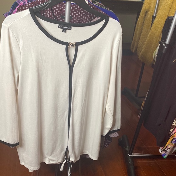 White & Black Silky Blouse - Picture 1 of 3